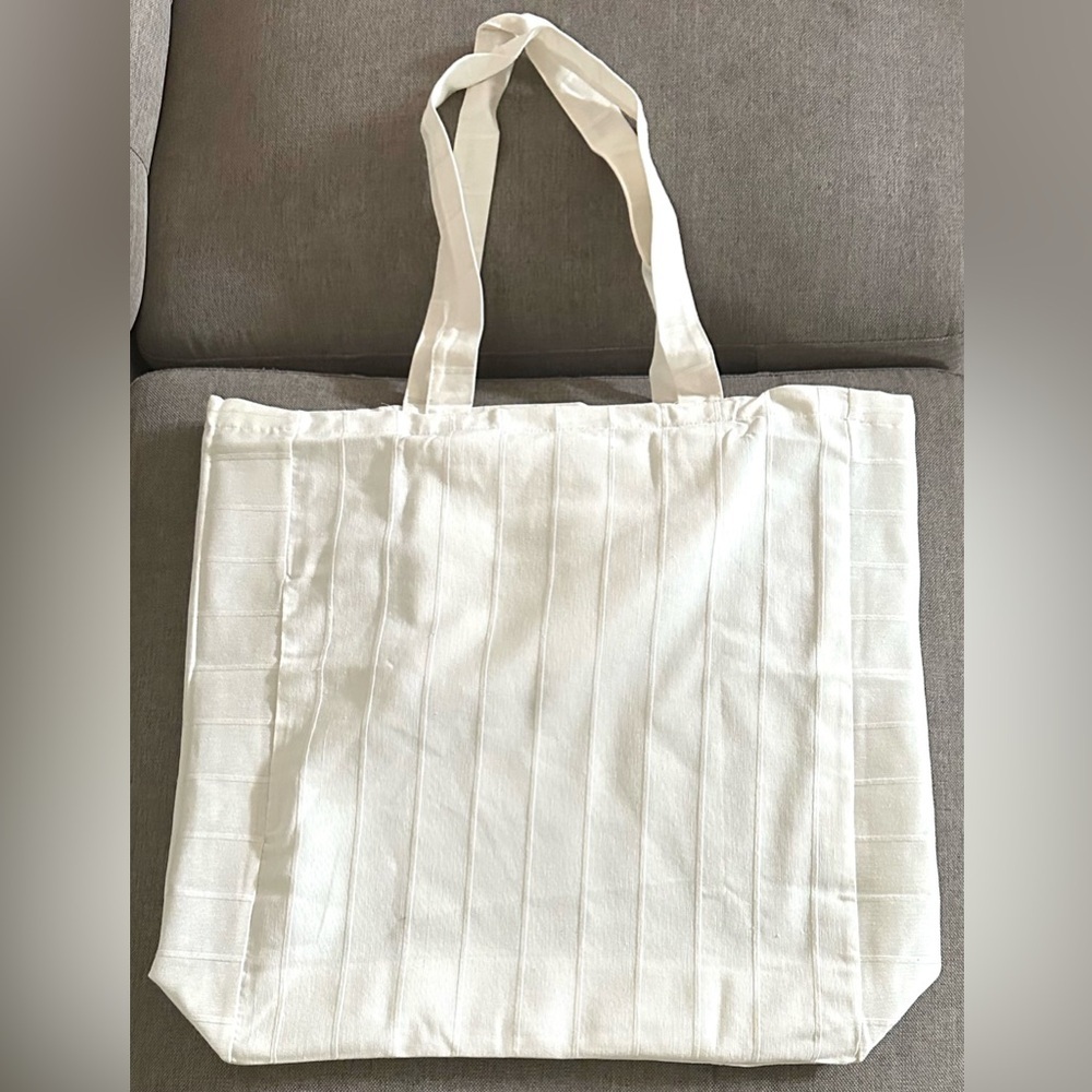 NEW, ZARA Large Cotton Fabric Ivory Shopper Shoulder TOTE Beige Bag w/Gold Logo - Picture 4 of 9